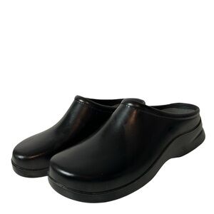 klogs womens Slip On Professional Clogs Slip Resistant Black Size Wide Width 10W